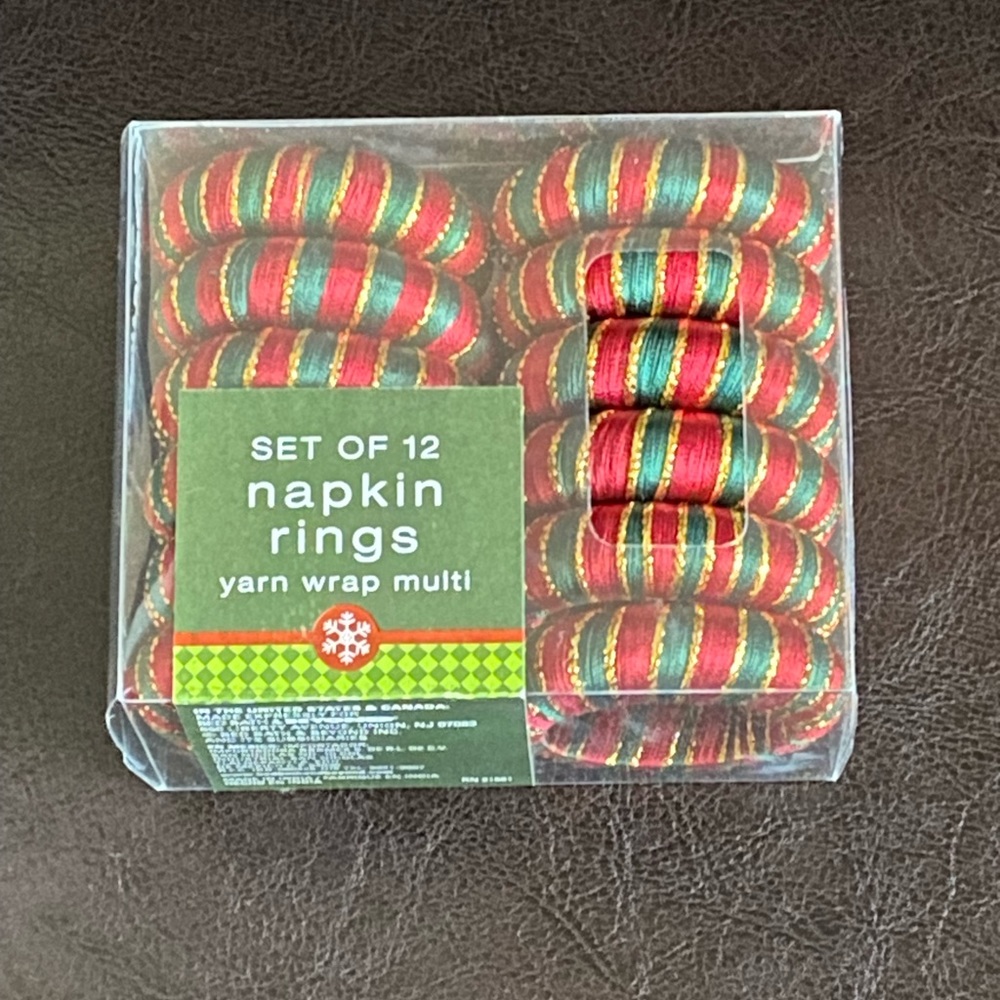 NWT Vintage napkin holders set of 12